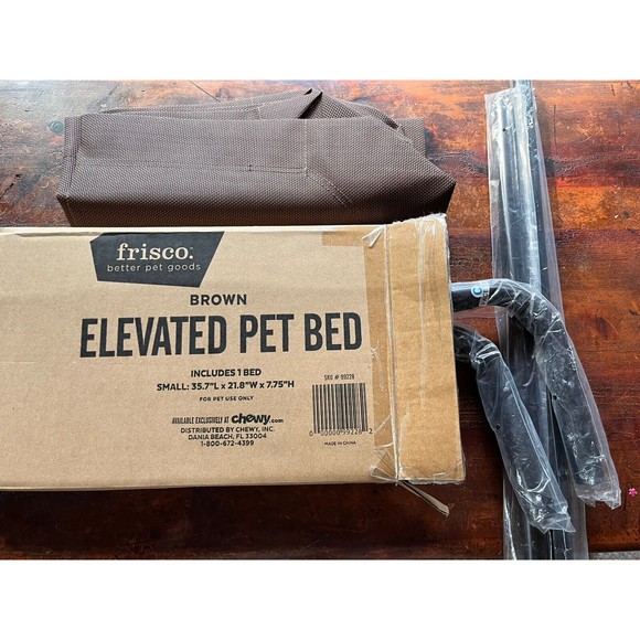 Frisco Small Elevated Pet Bed Portable Cooling Washable Dog Bed Breathable Mesh